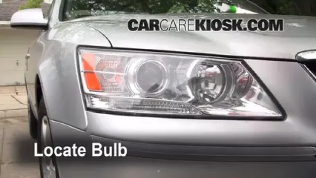 2009 Hyundai Sonata GLS 2.4L 4 Cyl. Éclairage Feux de route (remplacer l'ampoule)